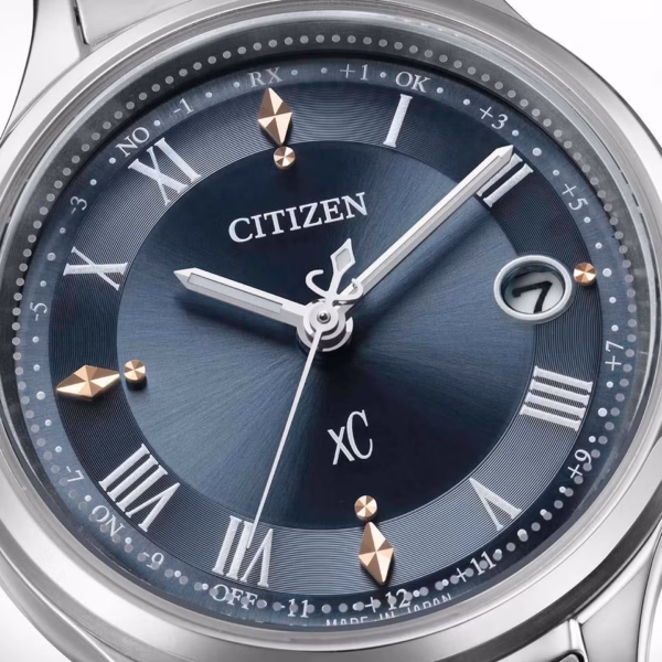 CITIZEN 星辰 xC 限量款 精緻藍光動能電波女錶 ES9490-61L：圖片 5