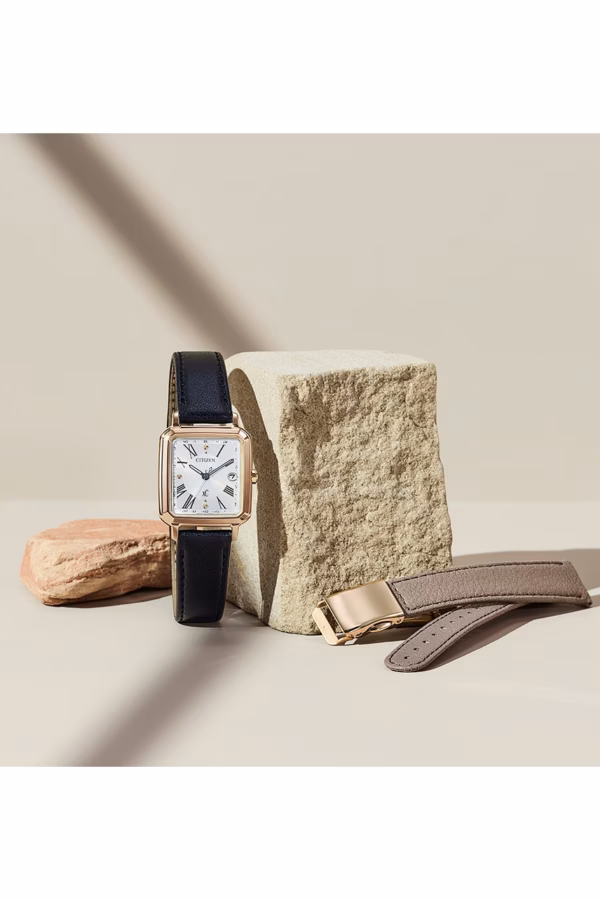 CITIZEN 星辰 xC 限量款 香檳金方形光動能電波女錶 ES9502-12A：圖片 8