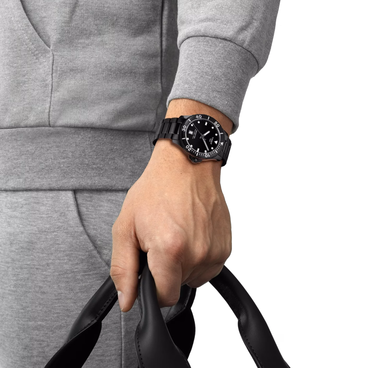 TISSOT 天梭 Seastar 1000 40mm 全黑海星潛水錶 T120.410.33.051.00