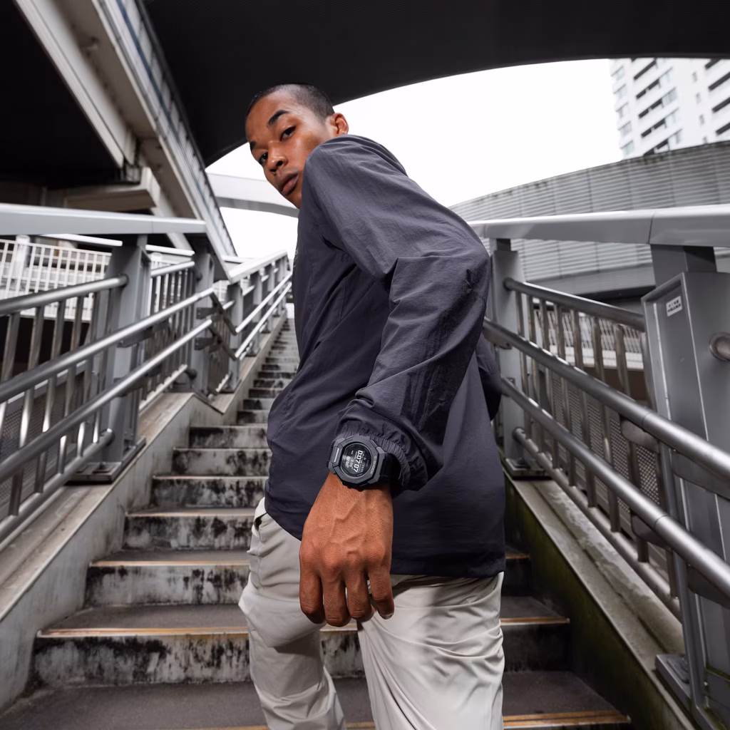 CASIO 卡西歐 G-SHOCK GBD-300-1DR G-SQUAD 黑色八角 運動訓練數位錶
