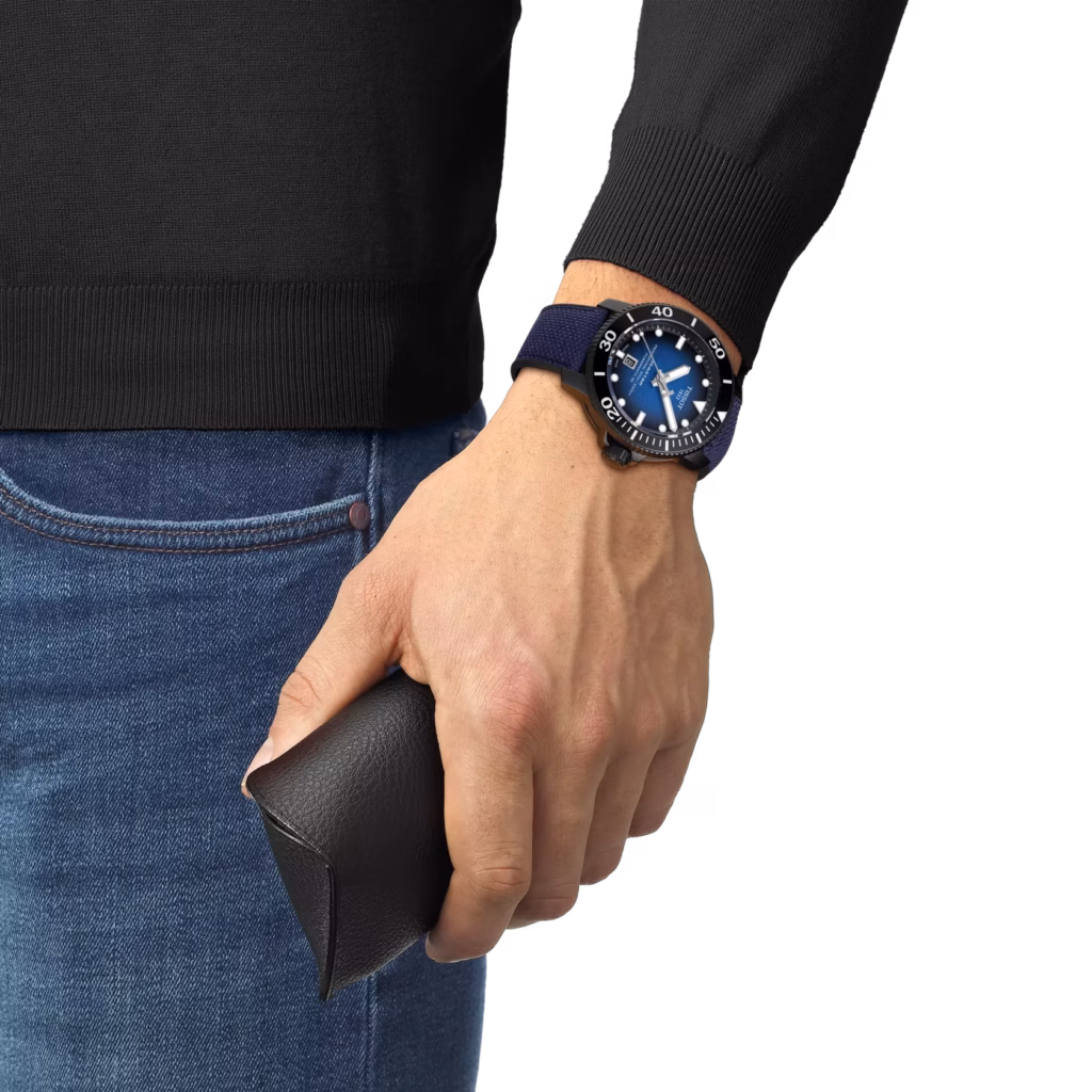 TISSOT 天梭 Seastar 2000 Professional Powermatic 80 46mm 黑海星潛水錶 T120.607.37.041.00