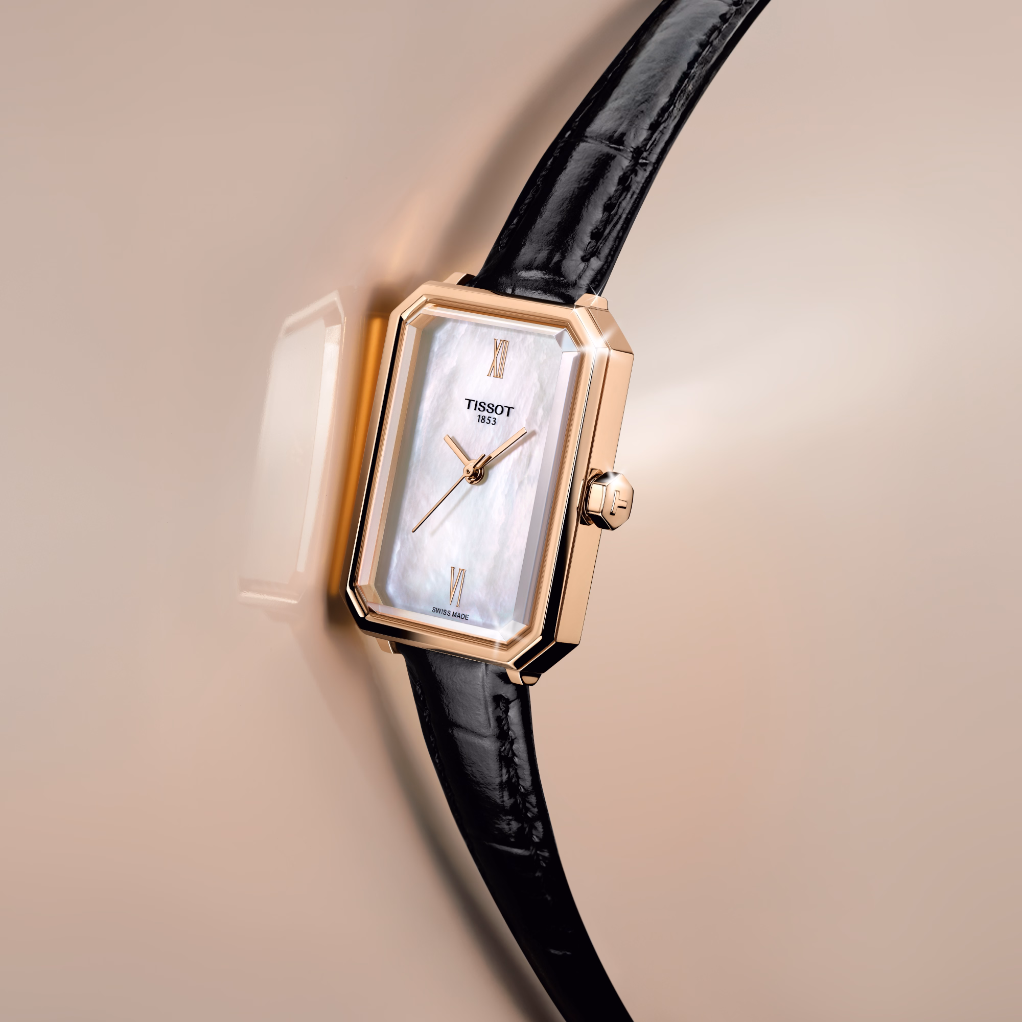 TISSOT 天梭 SRV 30mm 玫瑰金 珍珠母貝 方形女裝腕錶 T160.110.36.113.00