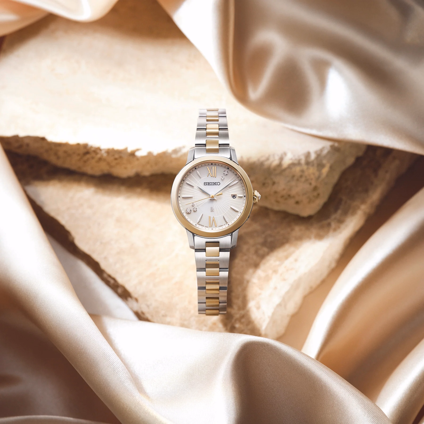 SEIKO 精工 LUKIA SSVW242J 30週年紀念 ELAIZA IKEDA × DAICHI MIURA 珍珠母貝限量款 1B32-0BG0KS