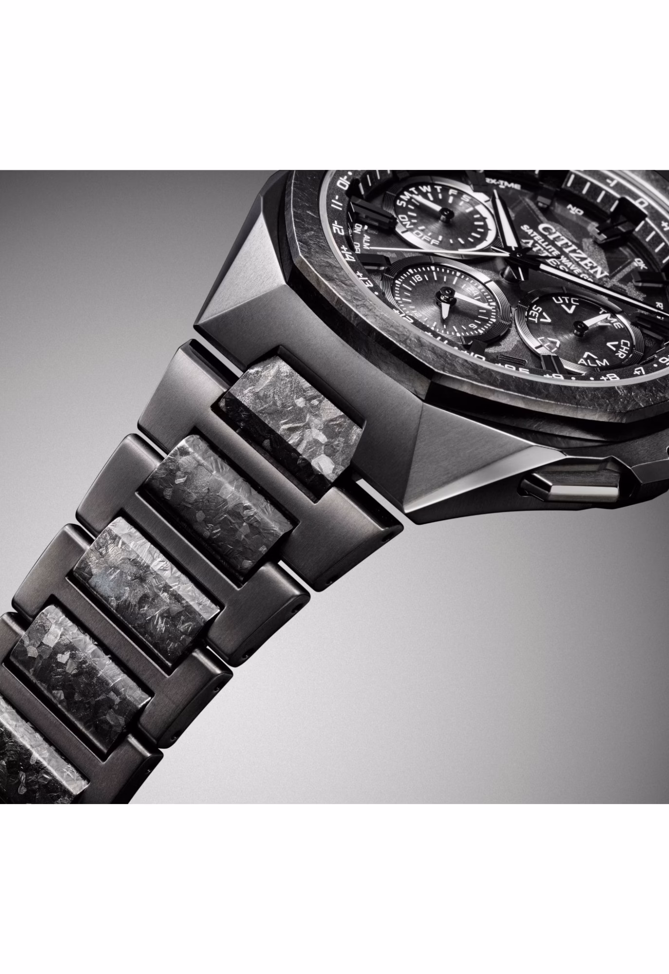 CITIZEN 星辰 ATTESA ACT Line 曜鈦八角系列 限量光動能GPS衛星對時錶 CC4107-80H