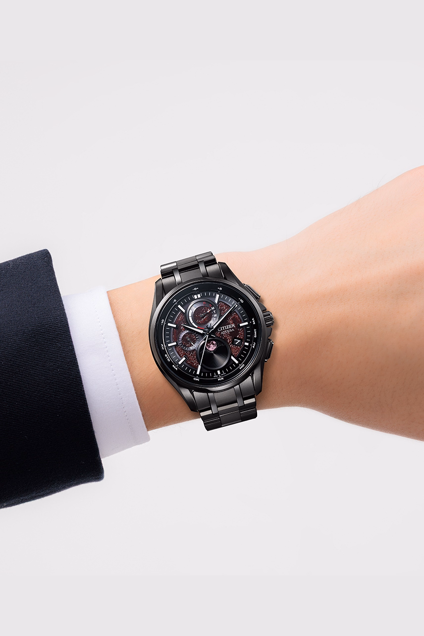 CITIZEN 星辰 ATTESA 血月限定款 限量光動能全球電波時計月相錶 BY1005-73Z