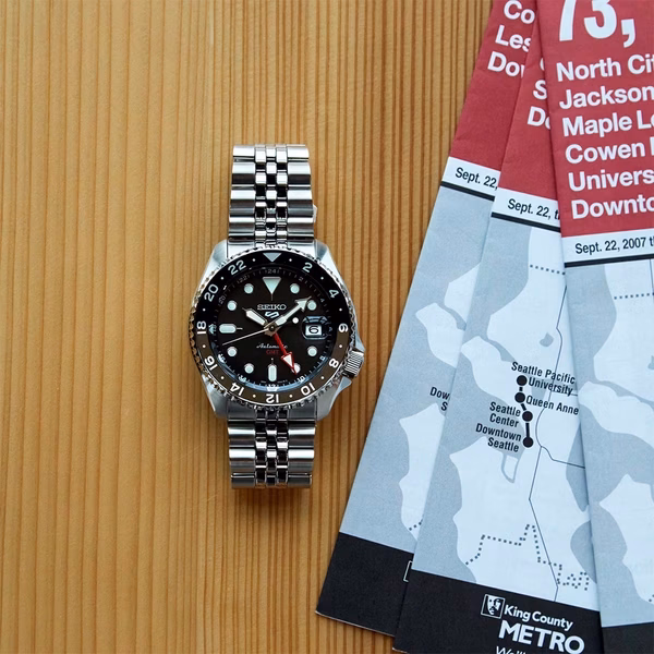 SEIKO 精工 5 Sports SSK001K1 SKX GMT系列 全黑機械錶 4R34-00A0D